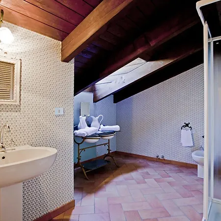 Bed & Breakfast Pragatto Hills By Casino Di Pragatto 4*