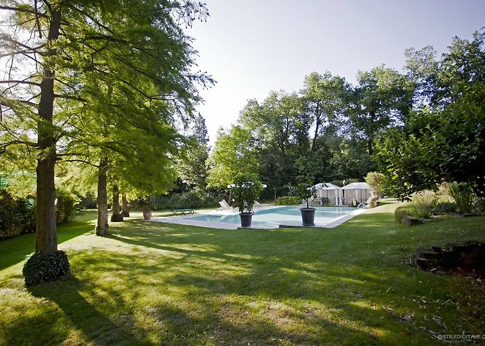 Pragatto Hills By Casino Di Pragatto Креспеллано