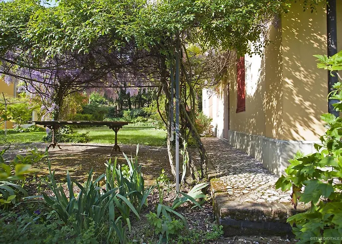 Pragatto Hills By Casino Di Pragatto Bed & Breakfast 4*